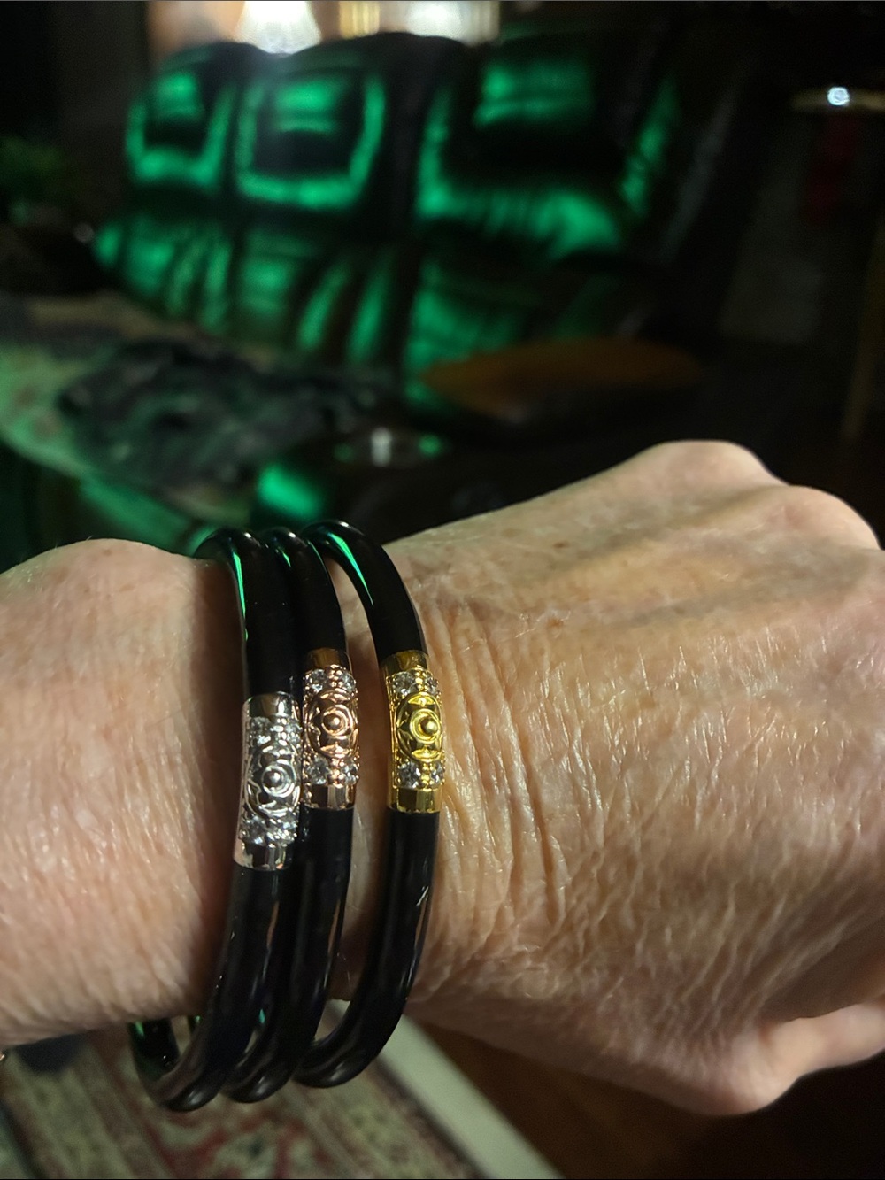 Stackable Black Resin Bangles with gold, rose gold and silver -Women Jewelry - Picture 2 of 3